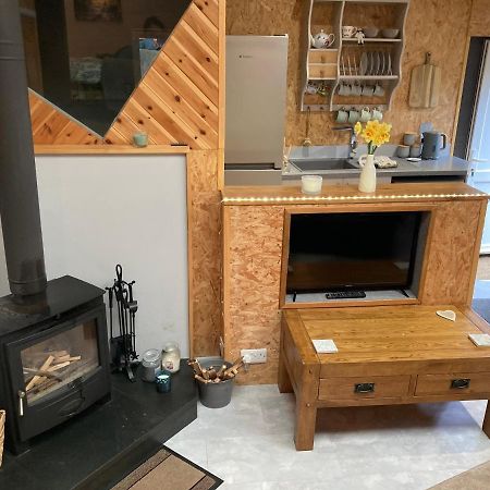 East Hillerton House Guest House Кредитън Екстериор снимка