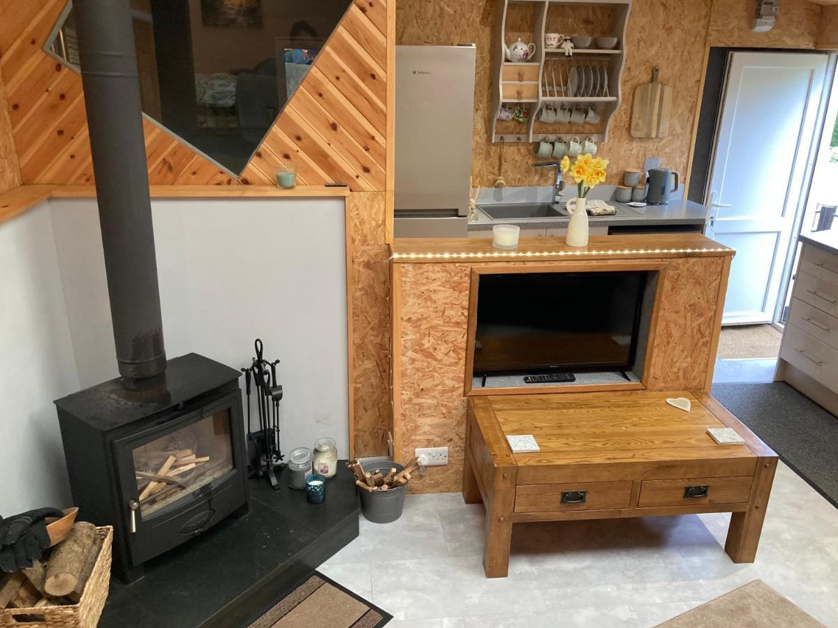 East Hillerton House Guest House Кредитън Екстериор снимка
