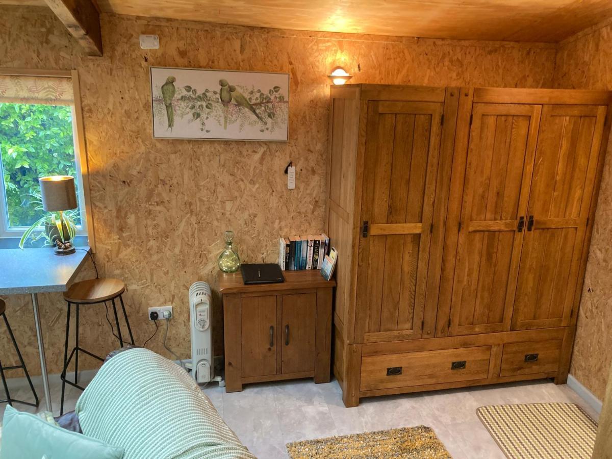 East Hillerton House Guest House Кредитън Екстериор снимка