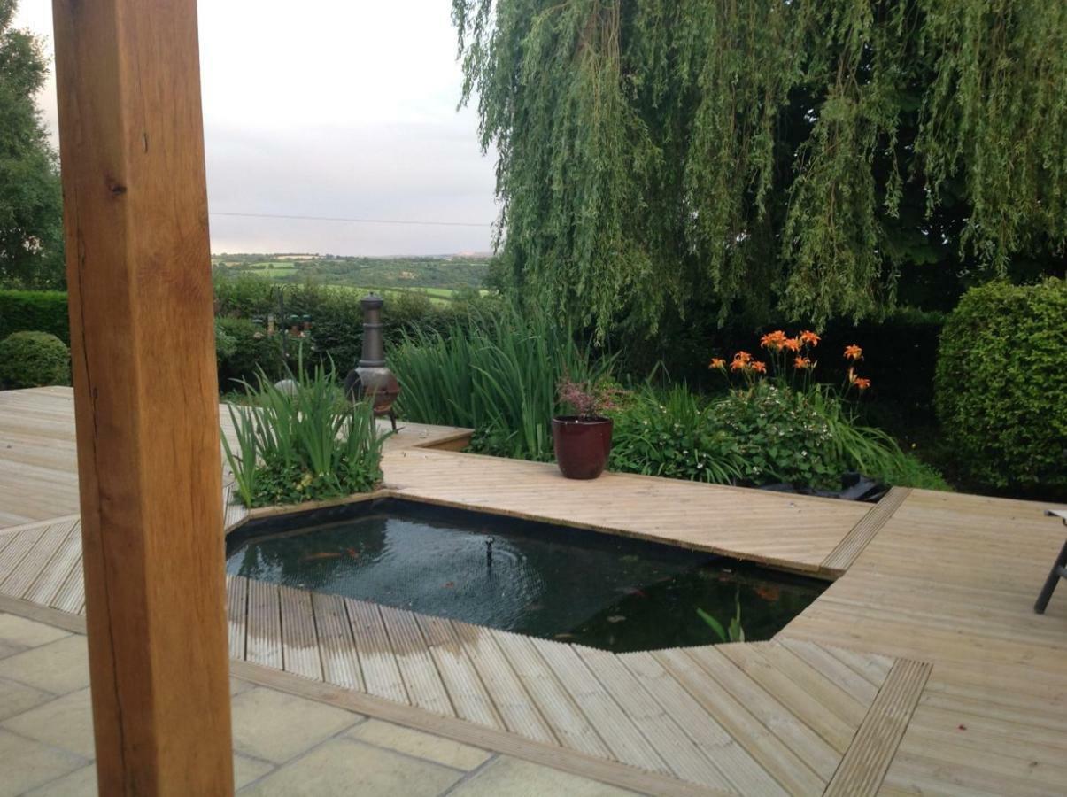 East Hillerton House Guest House Кредитън Екстериор снимка