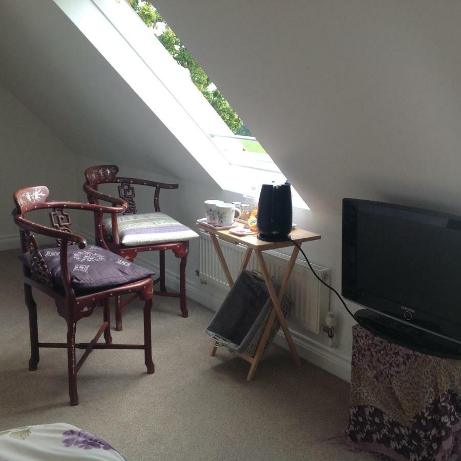 East Hillerton House Guest House Кредитън Екстериор снимка