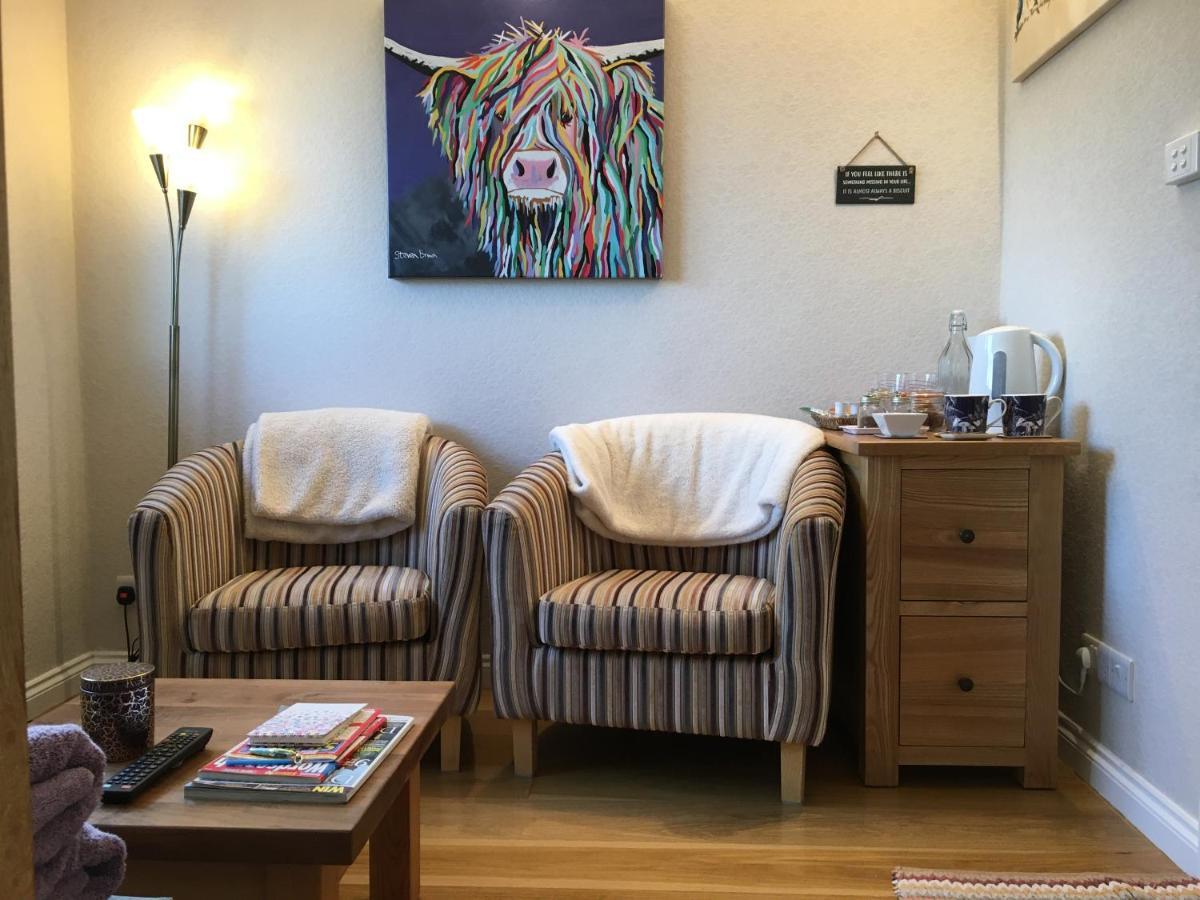 East Hillerton House Guest House Кредитън Екстериор снимка